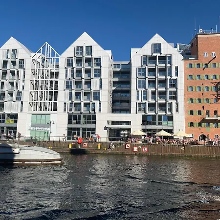 Apartment Baltic Riviera - Luxurious With Patio And River View Gdansk